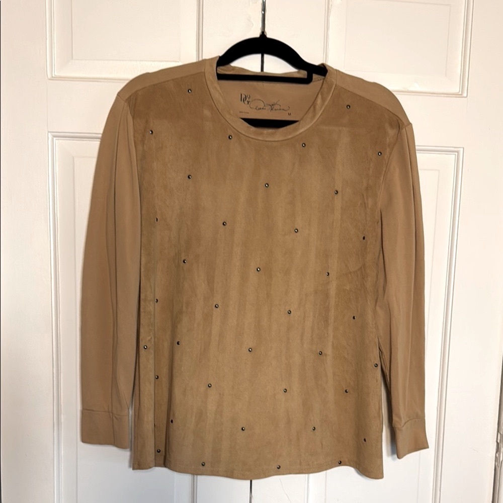 NWOT DG2 by Diane Gilman Camel Stud Embellished Top Mixed Media